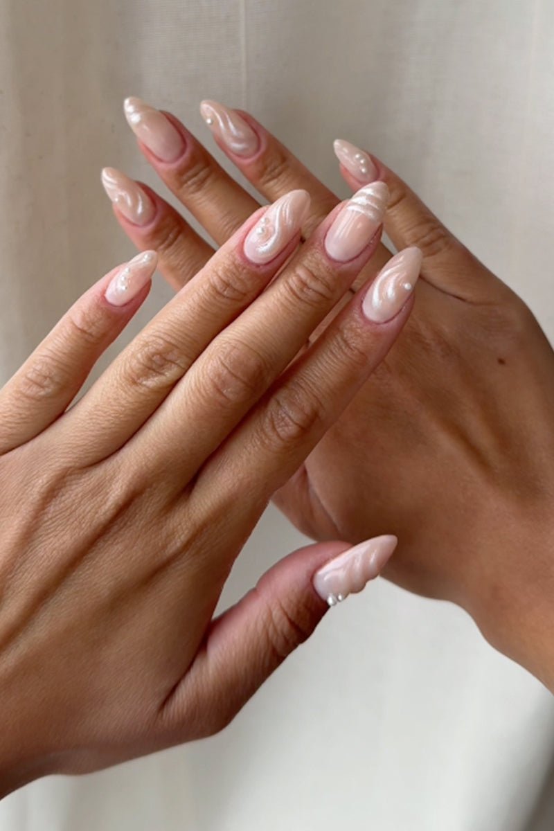 Beach Vacation Look - Katrine Regnbue | Nailster Denmark