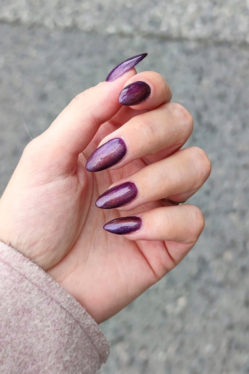 Fireworks Cat Eye 15ml · 320 | Nailster Denmark